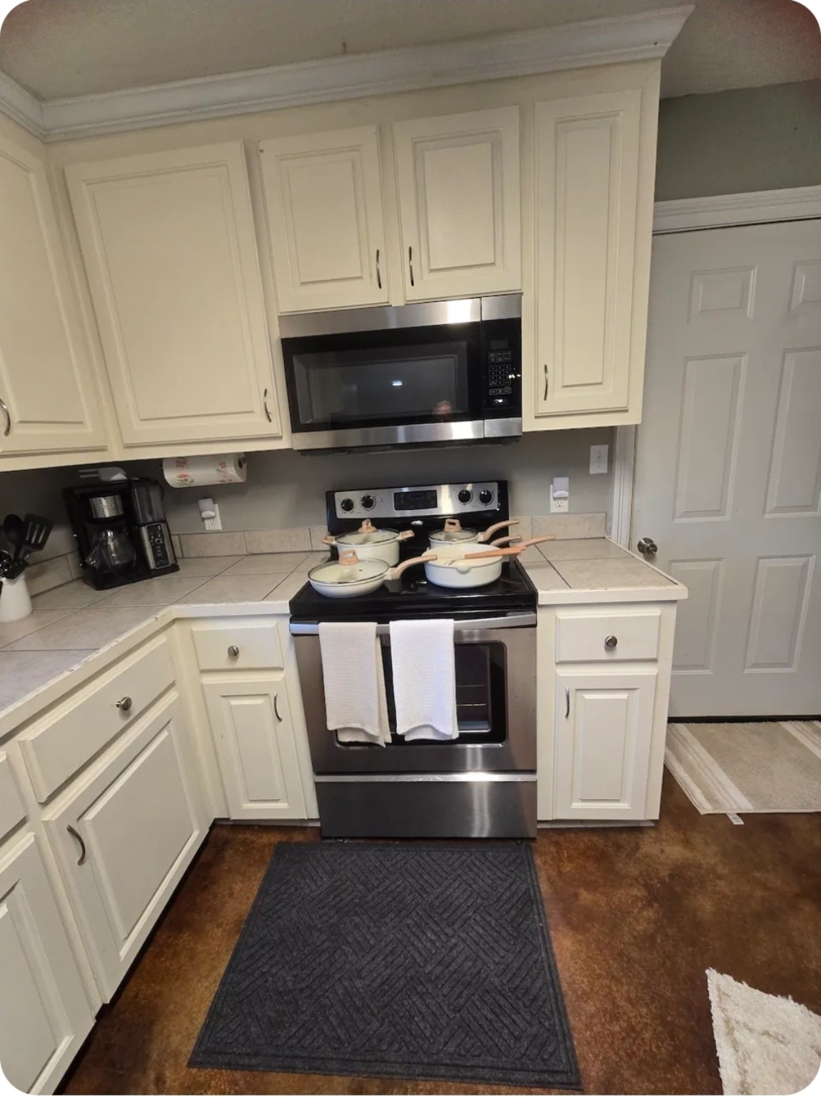 Kitchen range